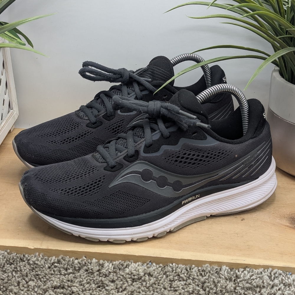 Saucony Ride 14 Women's Size 9 Black  Casual Comfort Shoes Running Walking